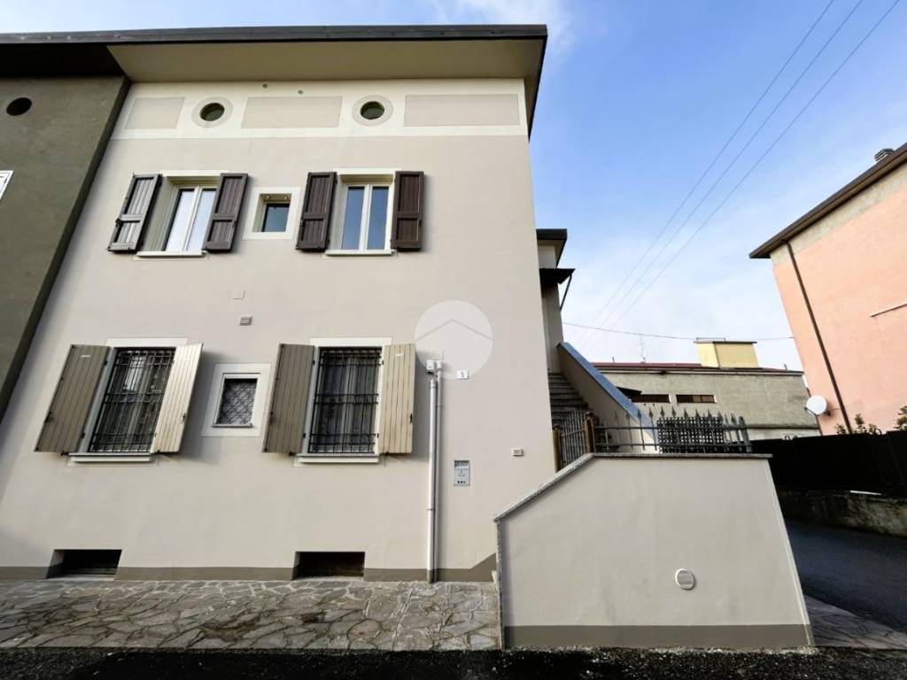 appartamento in vendita a Rovato