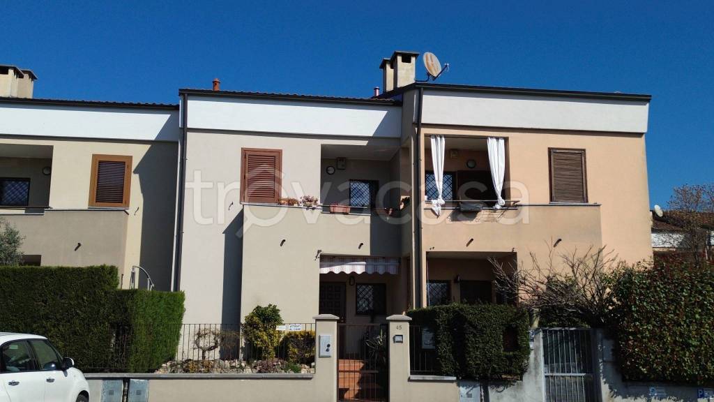 casa indipendente in vendita a Rovato