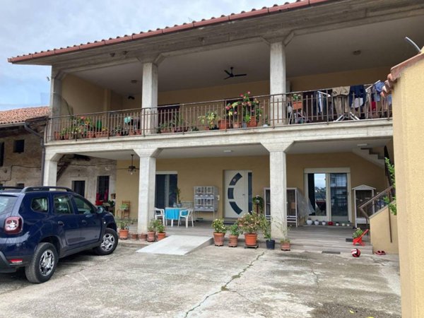 casa indipendente in vendita a Rovato in zona Lodetto