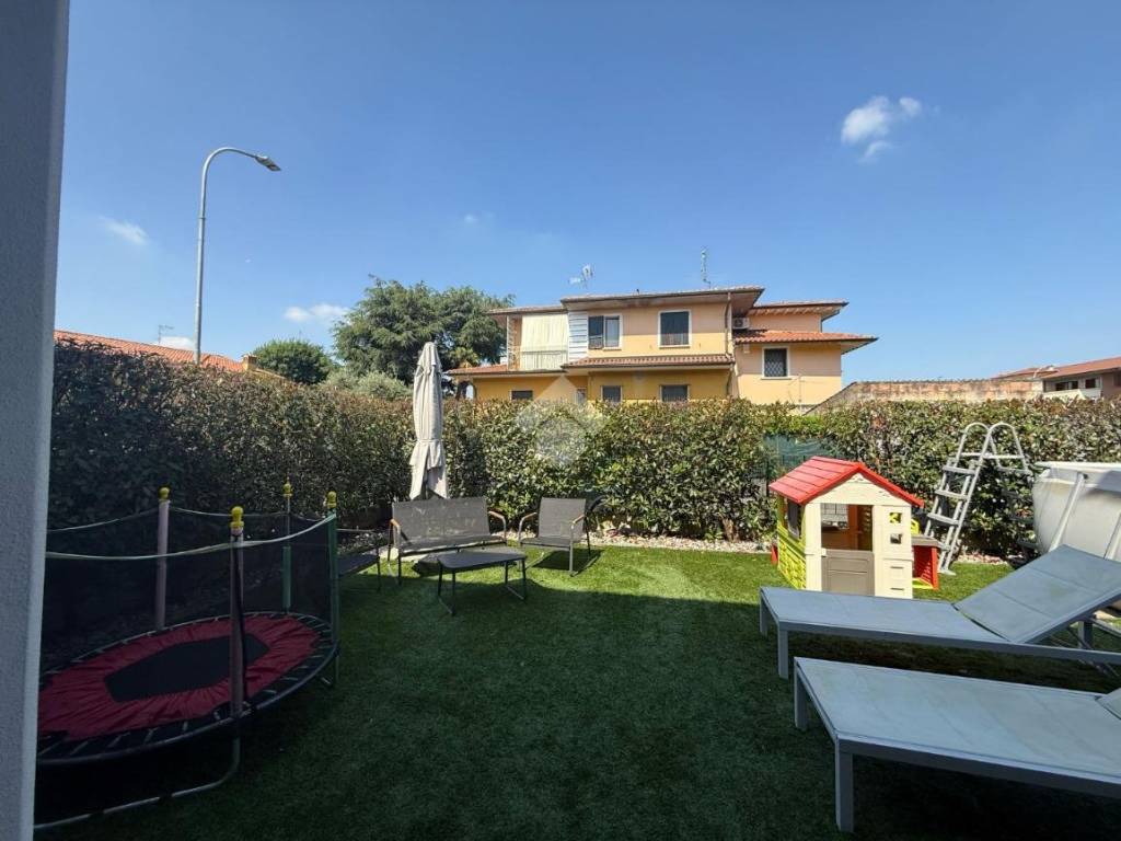 appartamento in vendita a Rovato