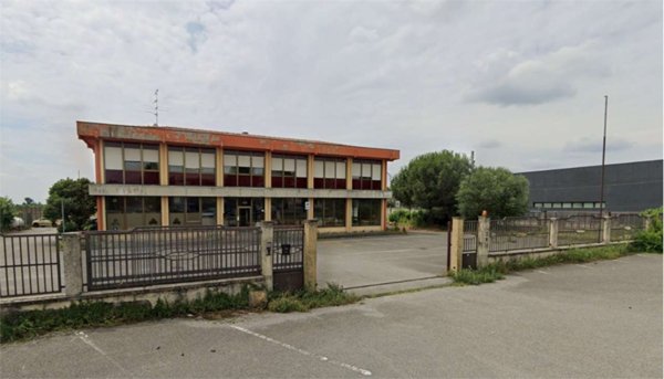 negozio in vendita a Rovato