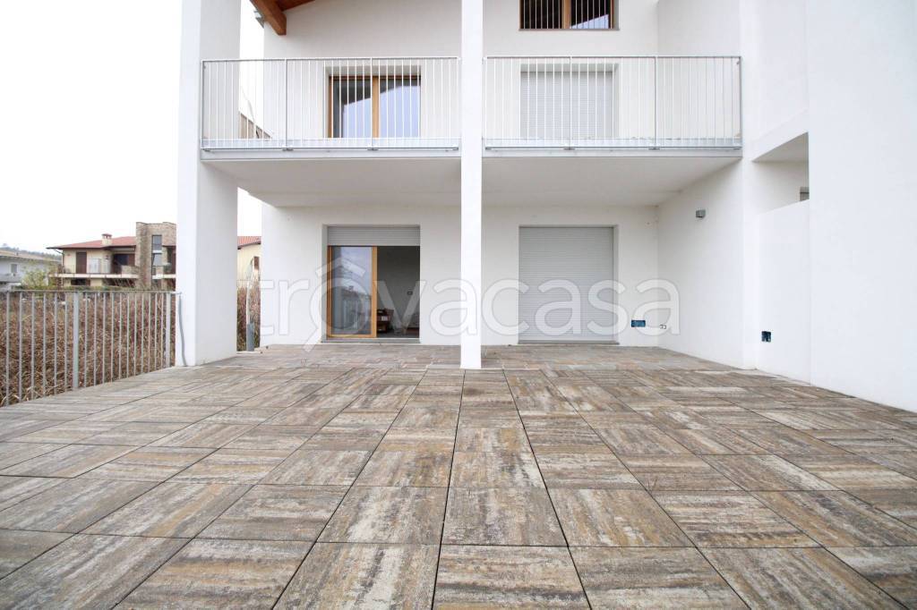 casa indipendente in vendita a Rovato