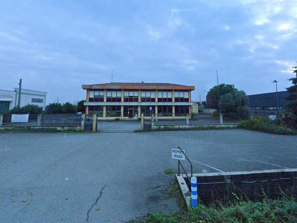 negozio in vendita a Rovato