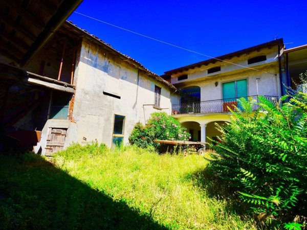 casa indipendente in vendita a Rovato