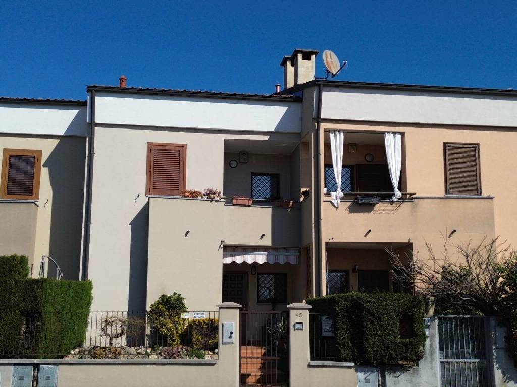casa indipendente in vendita a Rovato