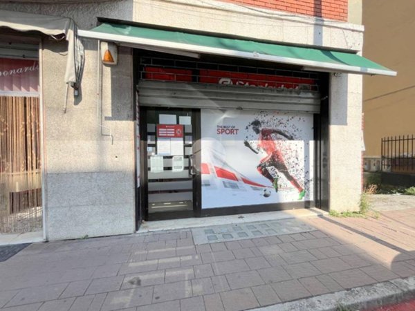 negozio in vendita a Rovato