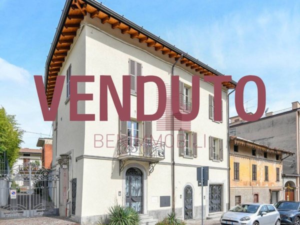appartamento in vendita a Rovato