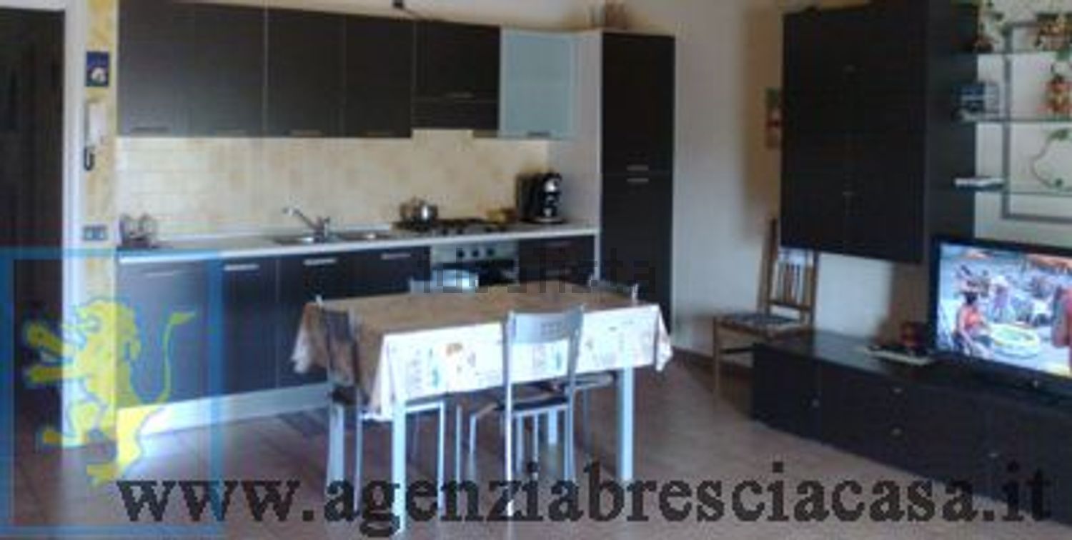 appartamento in vendita a Rovato