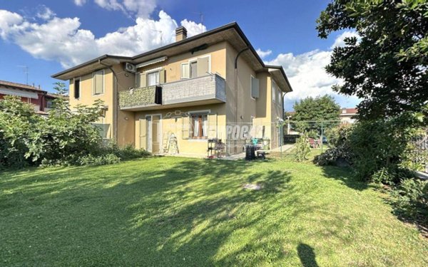 appartamento in vendita a Rovato