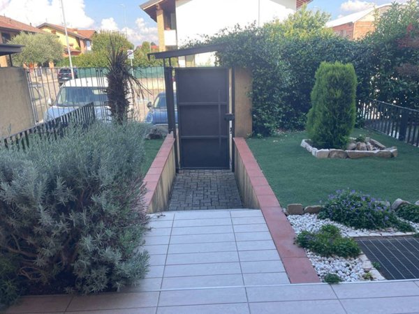 casa indipendente in vendita a Rovato