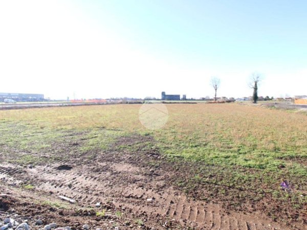 terreno edificabile in vendita a Rovato