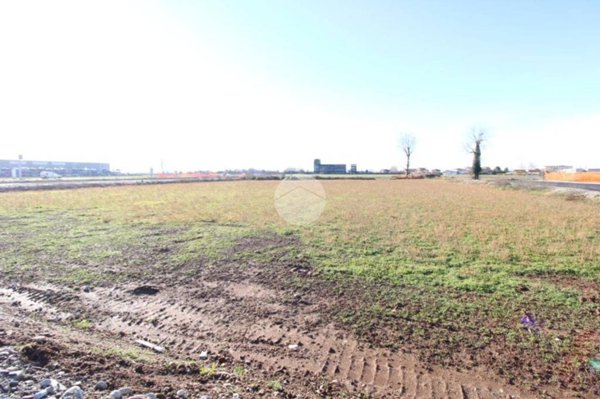 terreno edificabile in vendita a Rovato