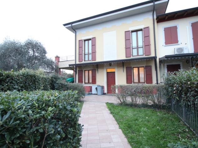 casa indipendente in vendita a Rovato