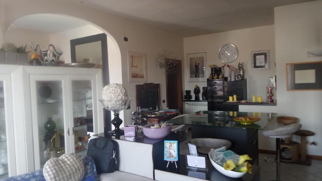 appartamento in vendita a Rovato