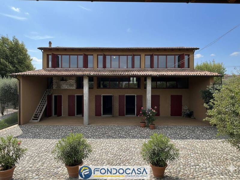 casa indipendente in vendita a Rovato