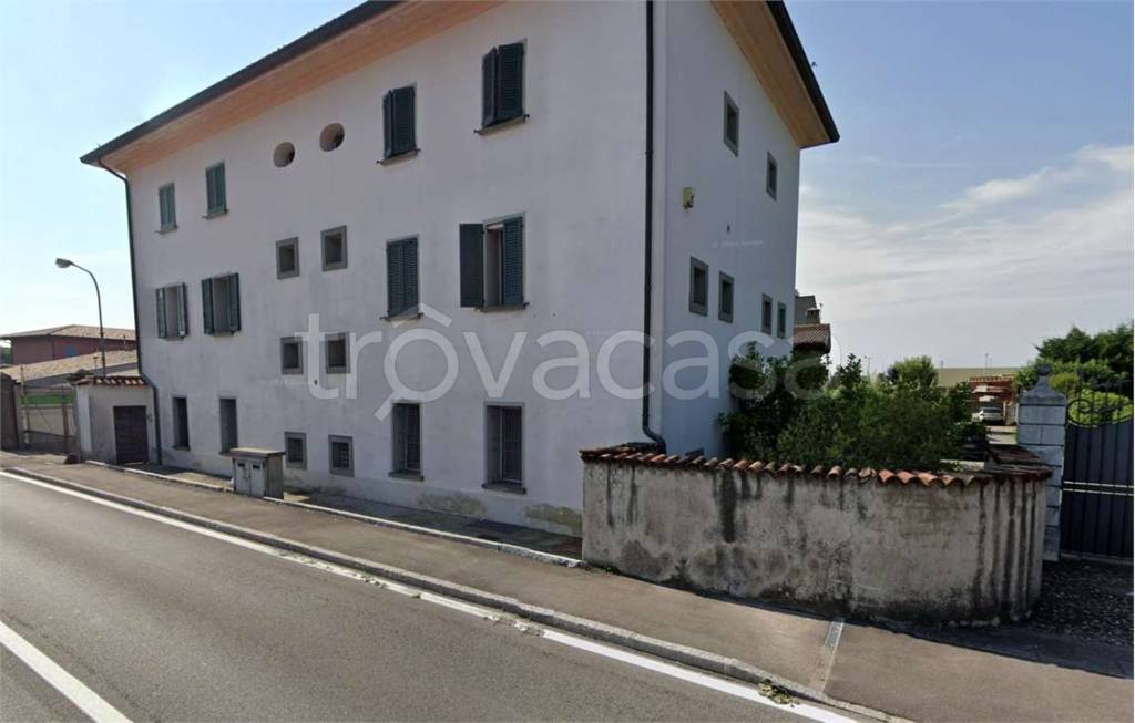 casa indipendente in vendita a Rovato