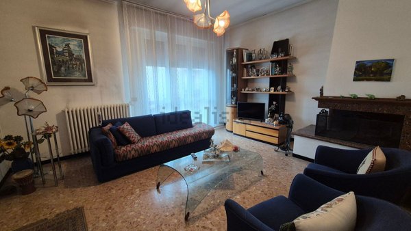 casa indipendente in vendita a Rovato