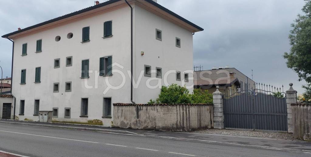 casa indipendente in vendita a Rovato