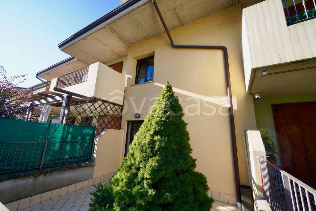 appartamento in vendita a Rovato