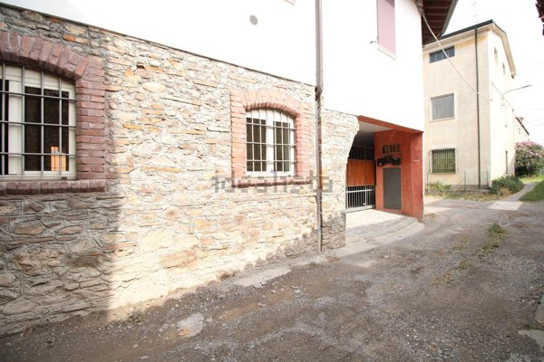 appartamento in vendita a Rovato