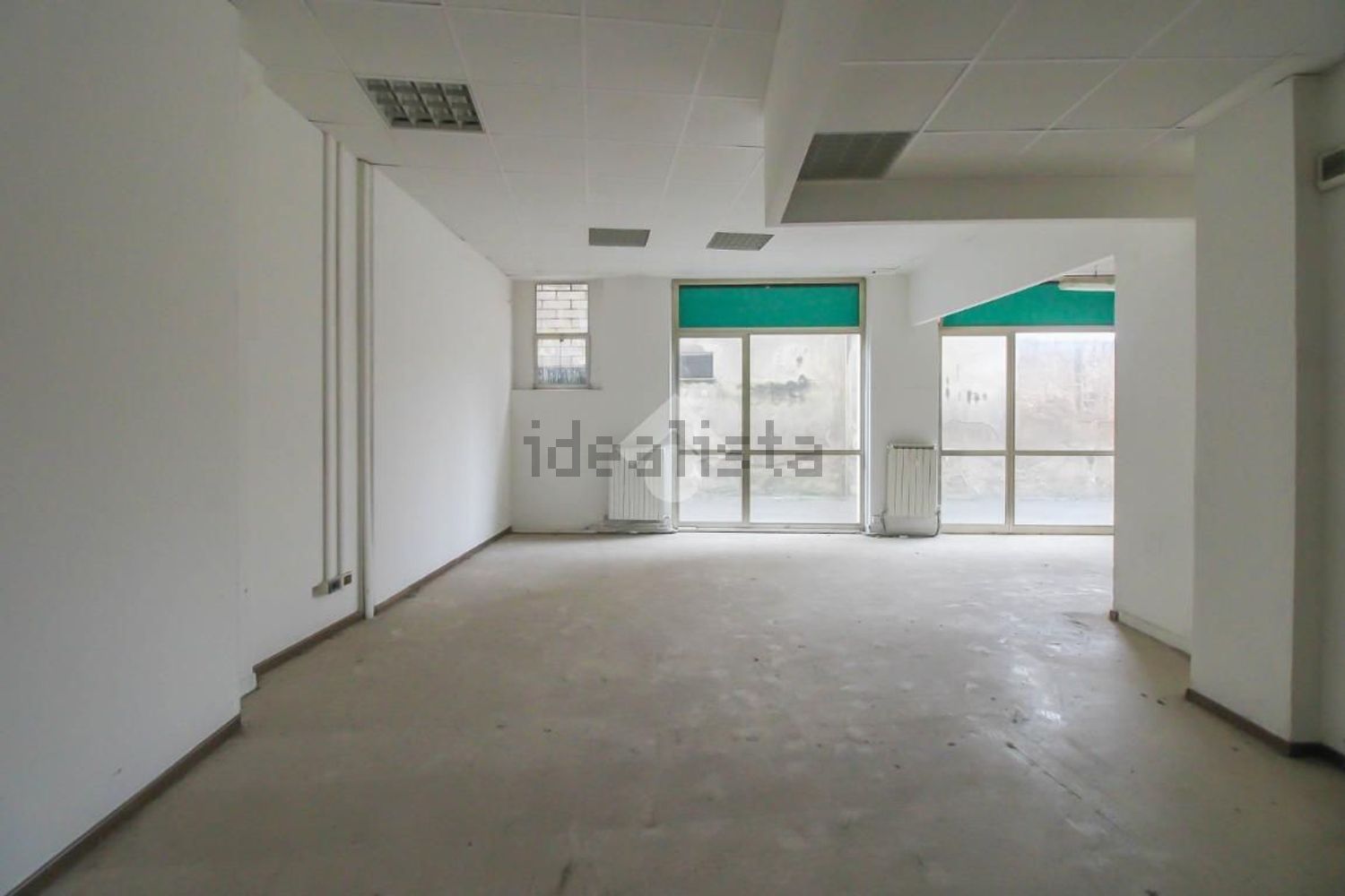 negozio in vendita a Rovato