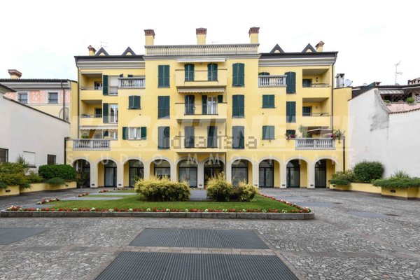 appartamento in vendita a Rovato