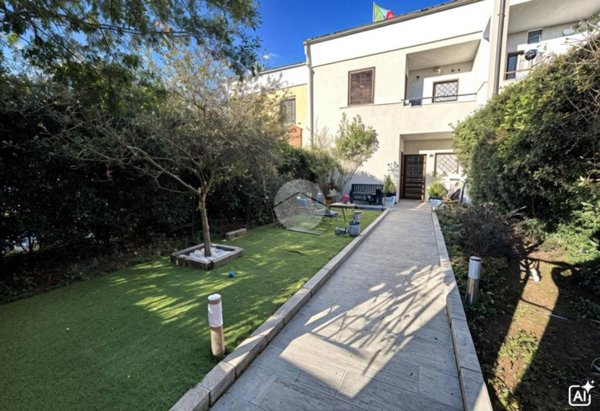 casa indipendente in vendita a Rovato