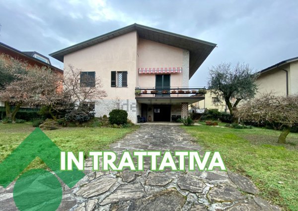 casa indipendente in vendita a Rovato