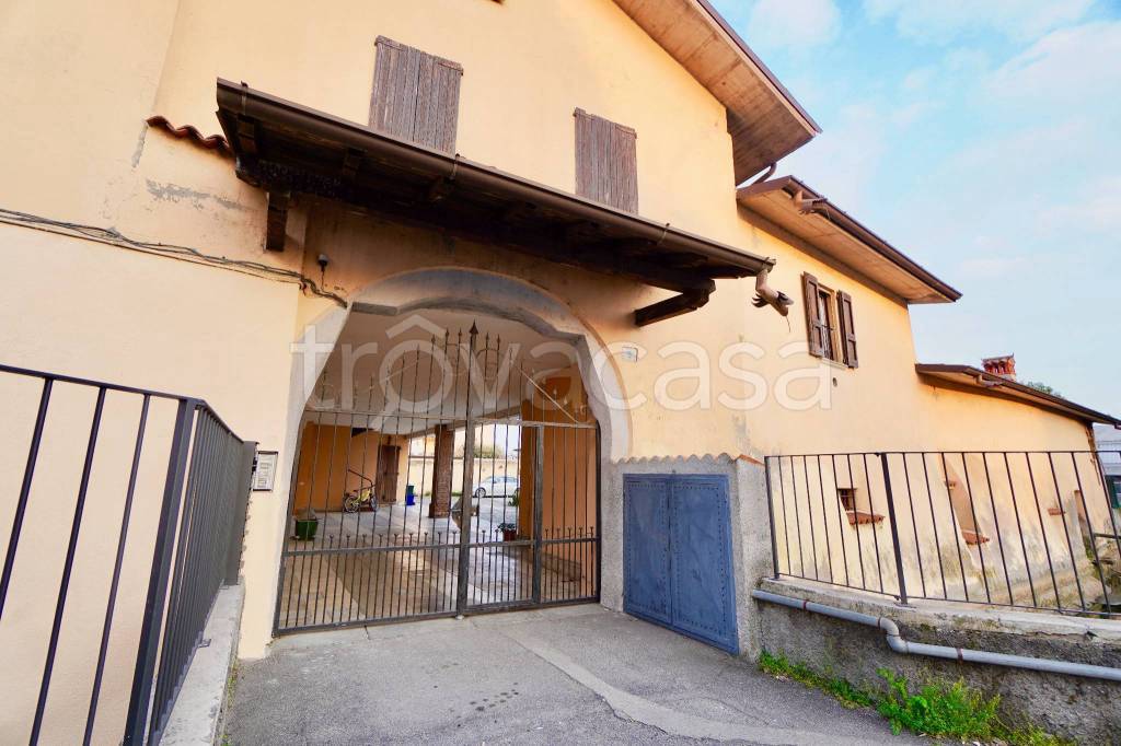 appartamento in vendita a Rovato