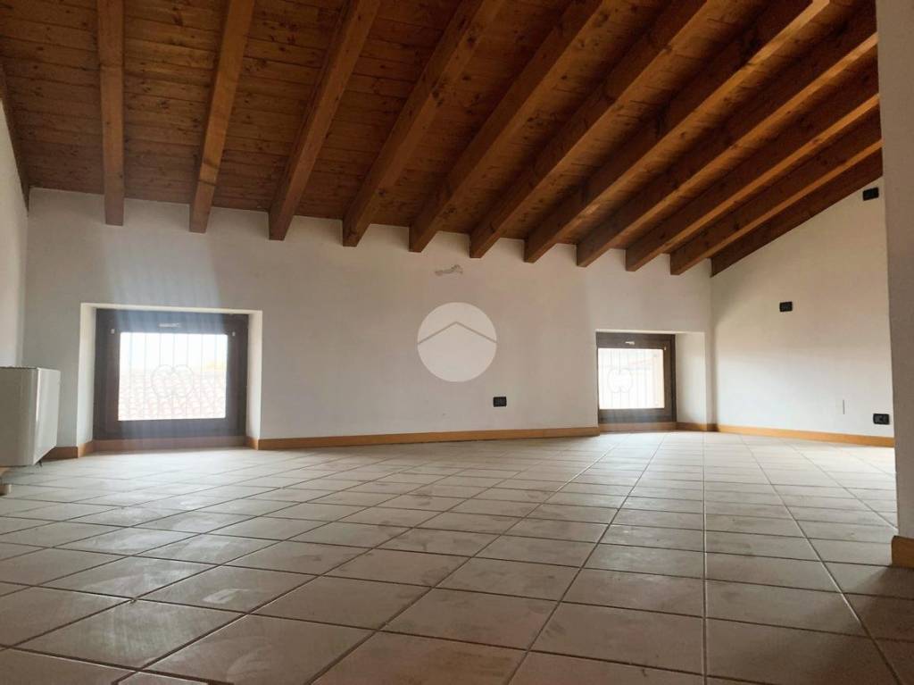 appartamento in vendita a Rovato