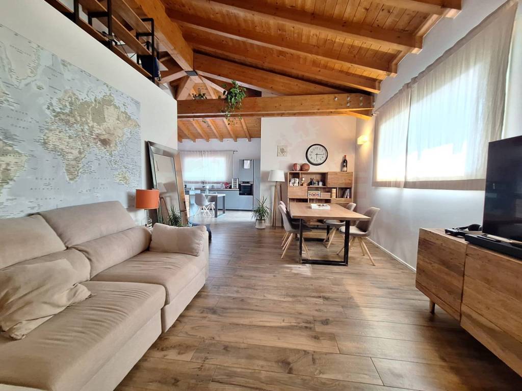 appartamento in vendita a Rovato