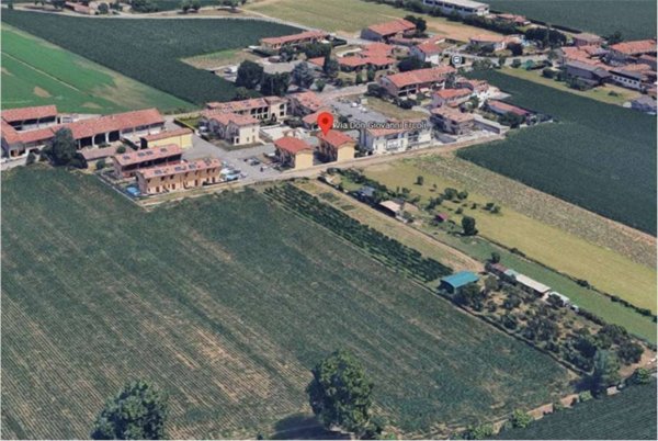 casa indipendente in vendita a Rovato