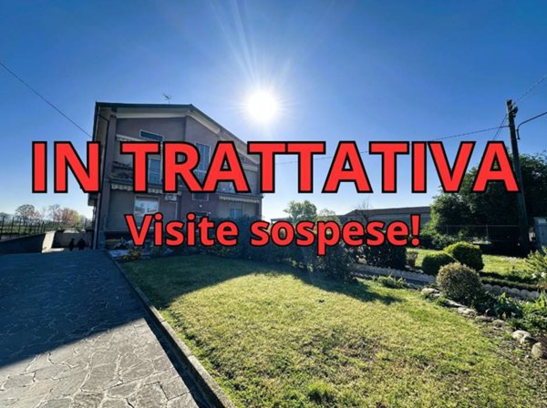 appartamento in vendita a Rovato in zona Sant'Anna
