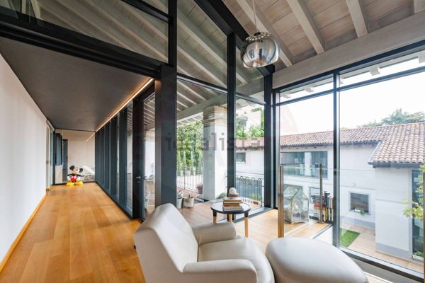 casa semindipendente in vendita a Rovato