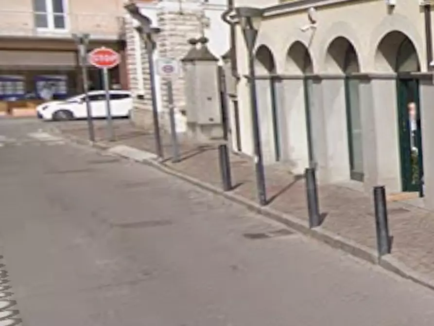 negozio in vendita a Rovato