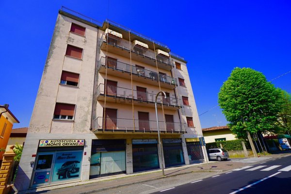 appartamento in vendita a Rovato