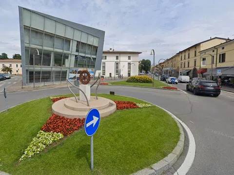 negozio in vendita a Rovato