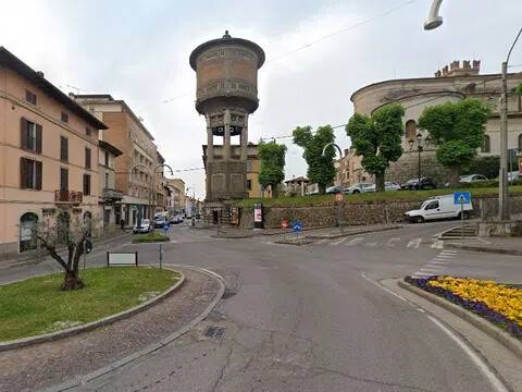 negozio in vendita a Rovato