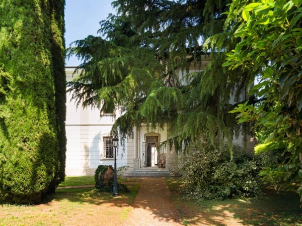 casa indipendente in vendita a Rovato