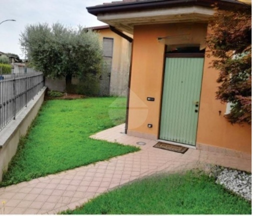 appartamento in vendita a Rovato