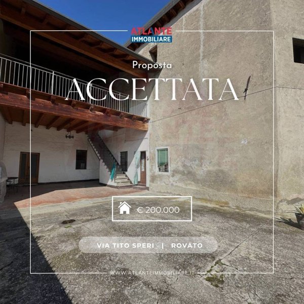 casa indipendente in vendita a Rovato