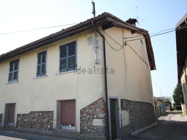 casale in vendita a Rovato in zona Lodetto