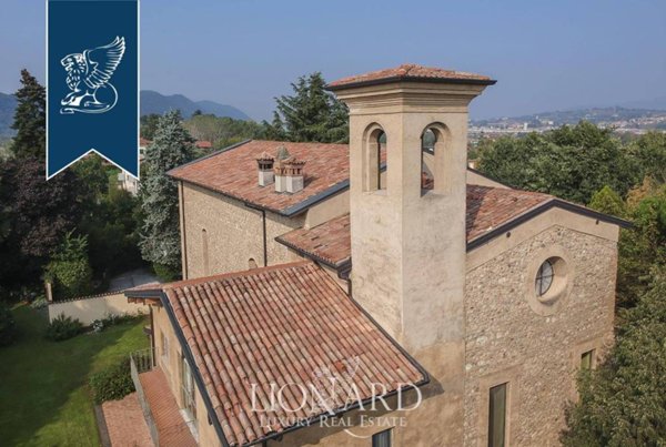 casa indipendente in vendita a Rovato