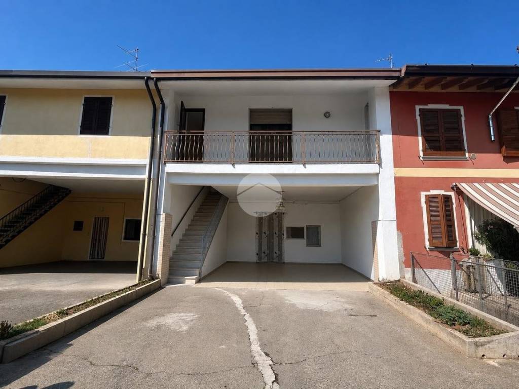 casa indipendente in vendita a Rovato in zona San Giuseppe