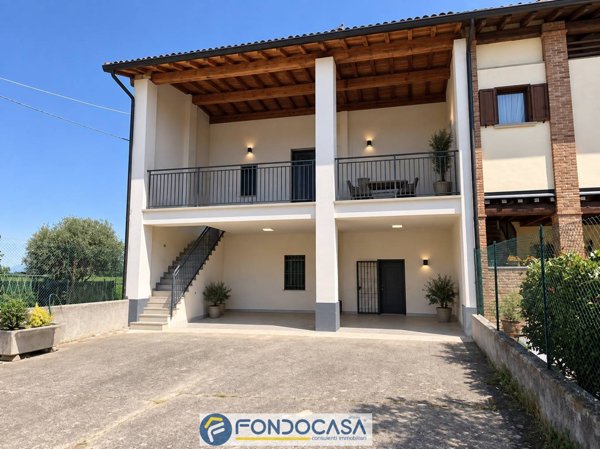 appartamento in vendita a Rovato in zona Sant'Andrea