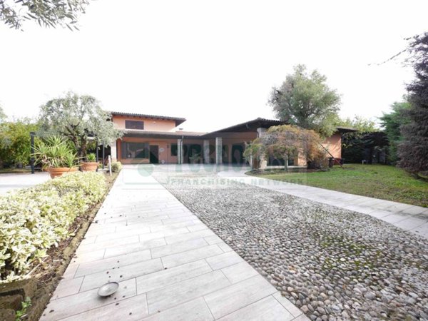 casa indipendente in vendita a Rudiano