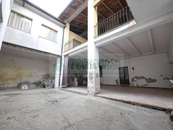 casa indipendente in vendita a Rudiano