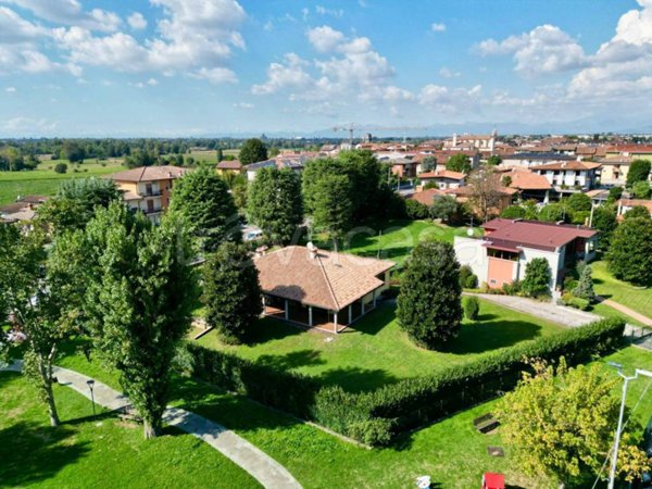 casa indipendente in vendita a Rudiano