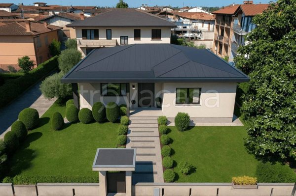 casa indipendente in vendita a Rudiano