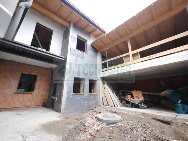 casa indipendente in vendita a Rudiano